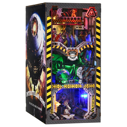 Magic House Book Nook